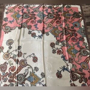 Elegant Pink and Blue Scarf 
35.433 inches x 35.433
0174